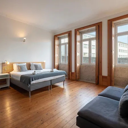 Fontainhas Flat: Balcony & Parking Apartament