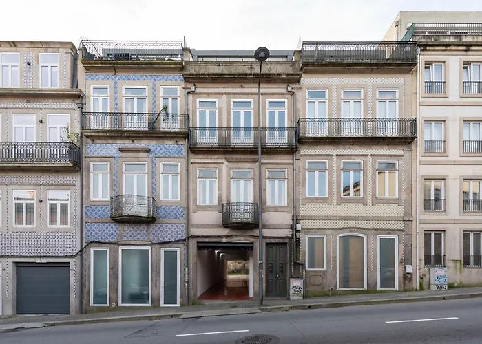 Fontainhas Flat: Balcony & Parking Daire Porto